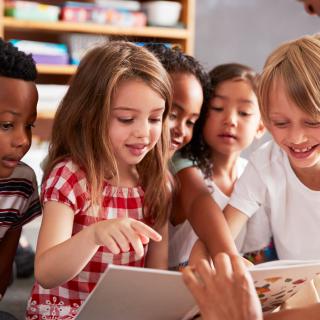 Spája nás rešpekt !